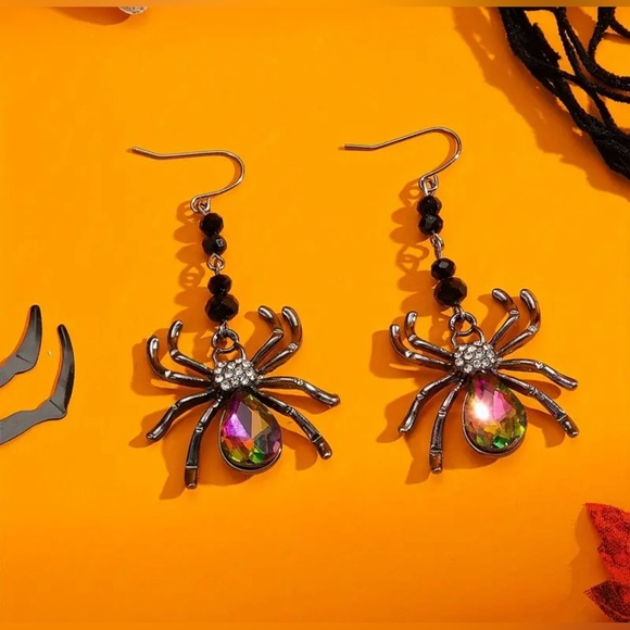 Spider Pendant Earrings with Long Dangle Design Halloween Costume Accessories - Picture 5 of 6